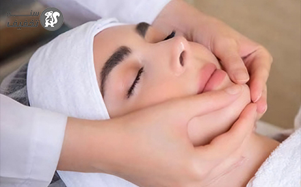 فیشیال و پاکسازی پوست صورت در سحر اسکین